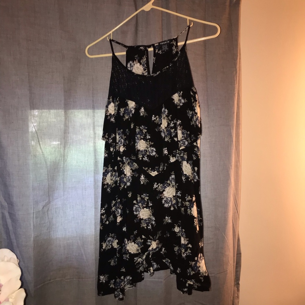 Floral top